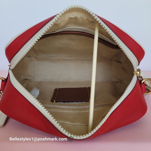 COACH Unisex 1941 Camera Glovetanned Leather with COACH Stamp Crossbody Bag⭐ - Picture 12 of 16